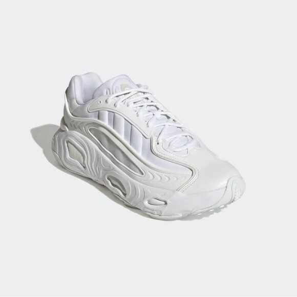 Adidas Oznova GX4505 triple white size men 7.5 /women size 9